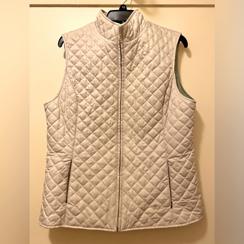 Eddie Bauer Women’s Ivory Quilted Vest Size L